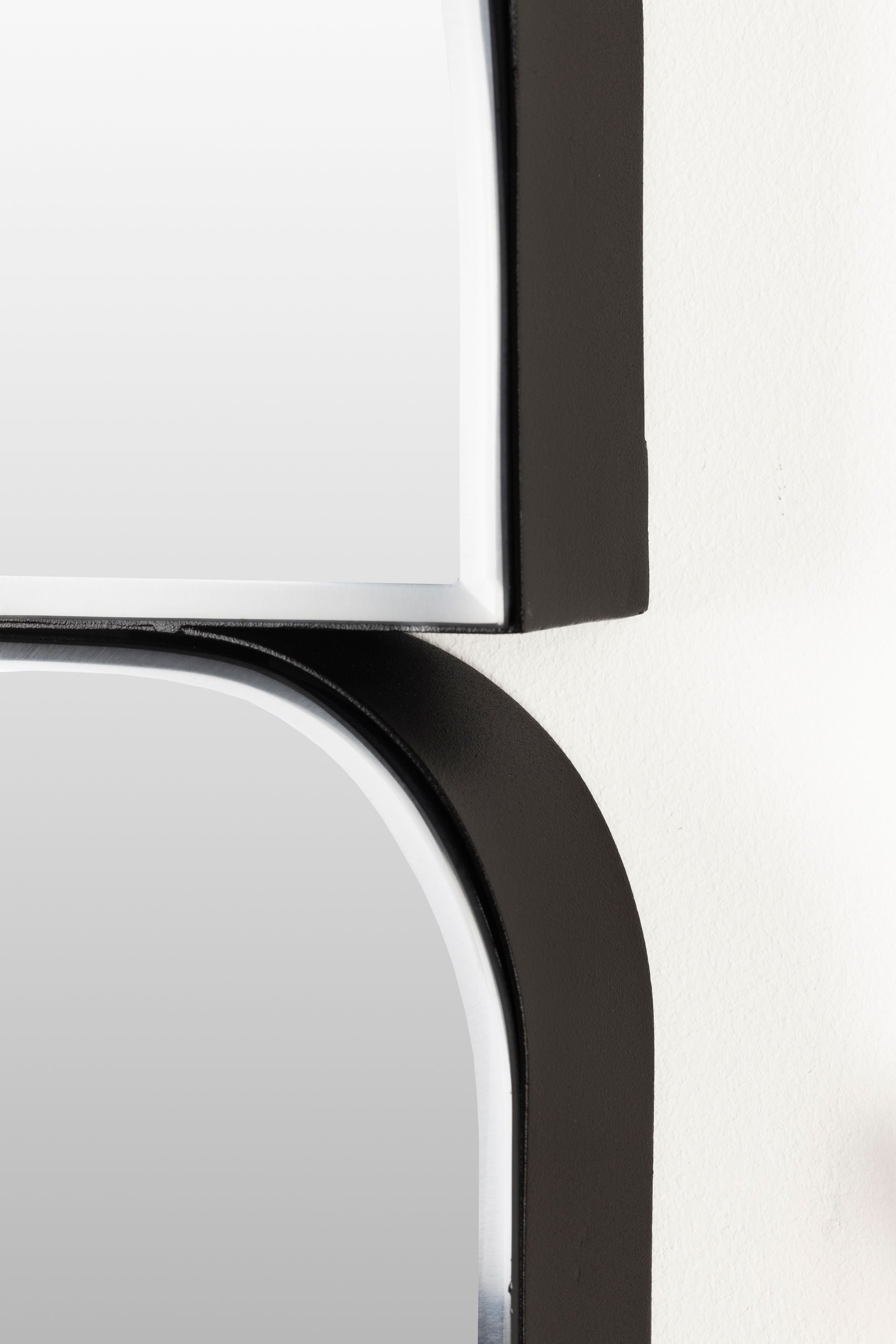 Zuiver Glamour Dark Brown Mirror